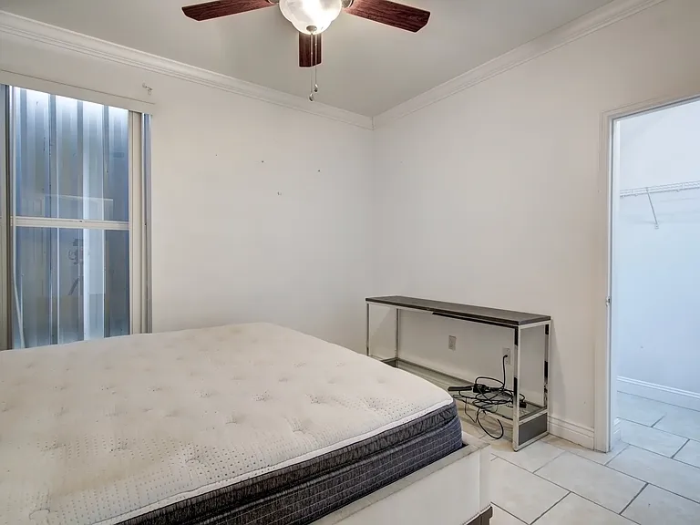 1310 Henley St #1902 — Photo 17
