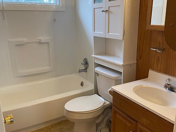 3rd image of 1601 Marciano Dr