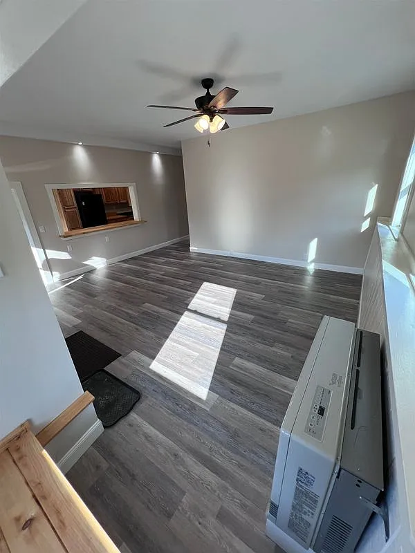 2 bed, 1.0 bath, 1380 sqft, $1,850 — Photo 3