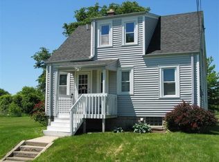5882 N 85th St, Milwaukee, WI 53225