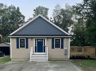 68 Michigan St, Winchester, NH 03470