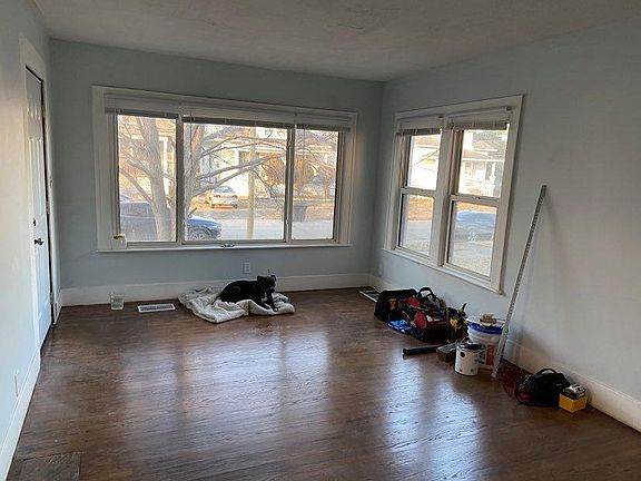 Newly refinished floors!