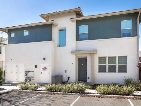 2057 Tango Loop Unit 2, Chula Vista, CA 91915