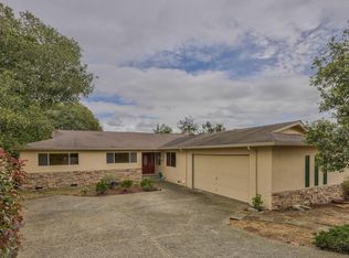 9423 Willow Oak Rd, Salinas, CA 93907