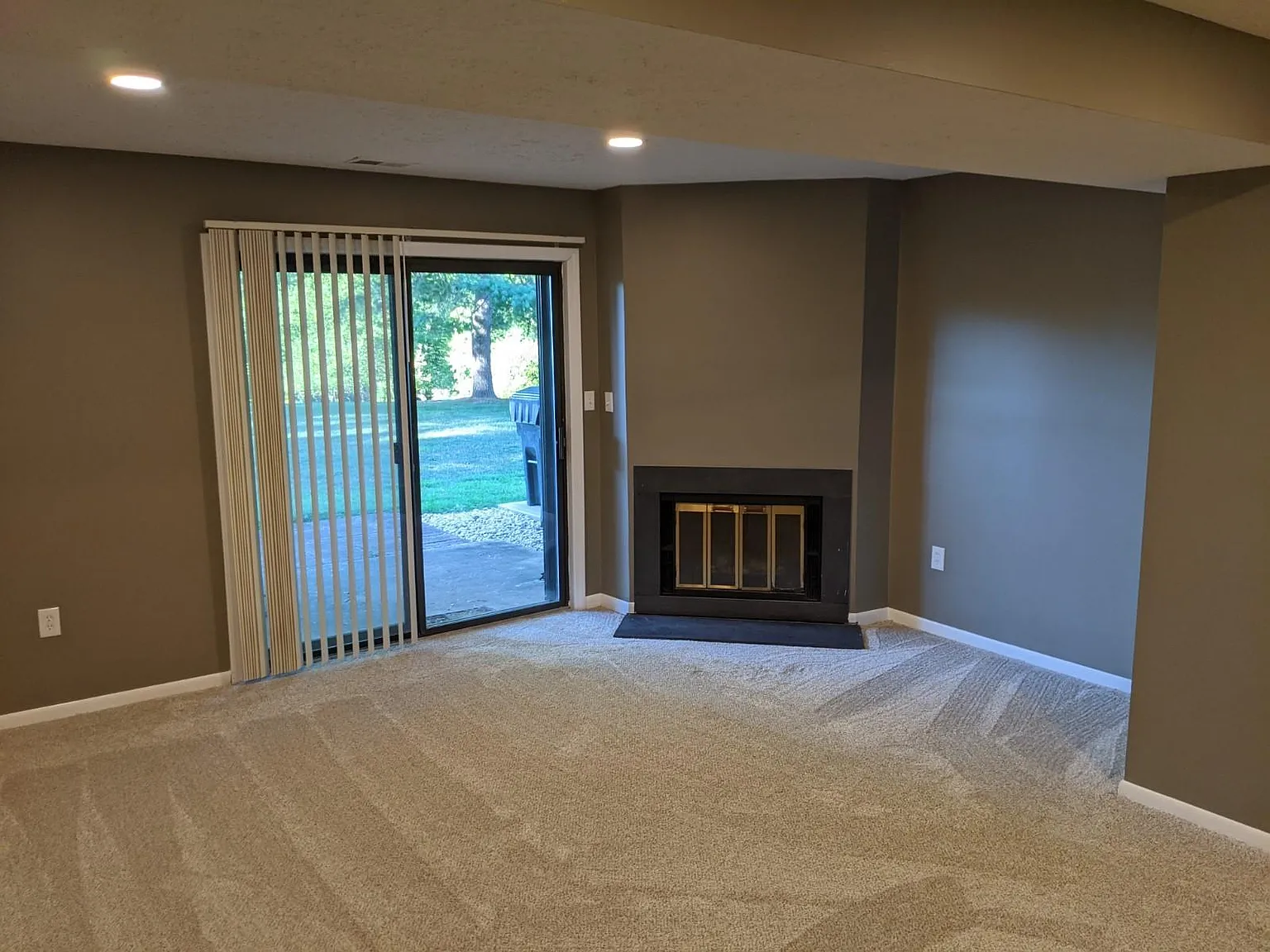 117 Forest Dr photo 1