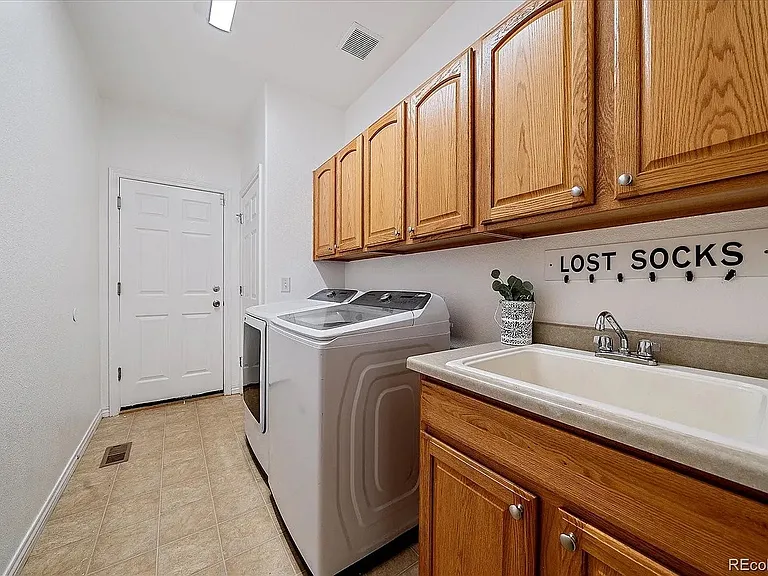 6986 Sulfur Ct — Photo 10