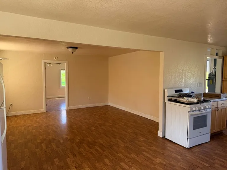 16806 Jury Ranch Rd — Photo 3