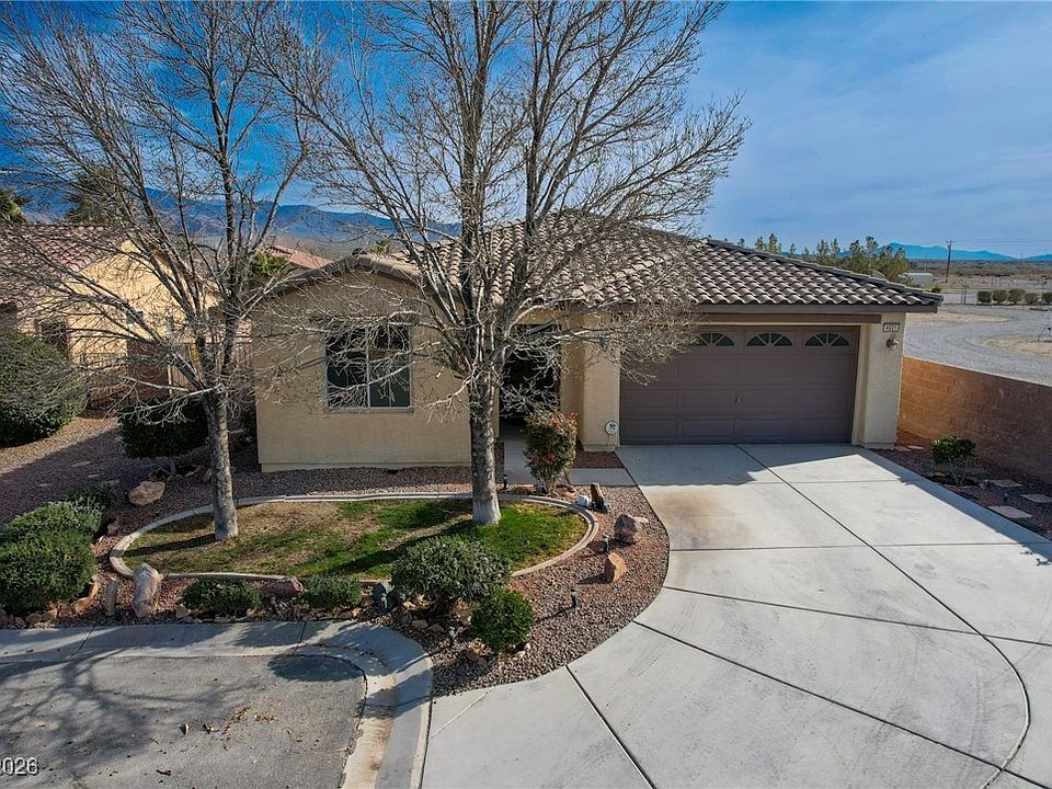 1st image of 4921 Novelli Pl