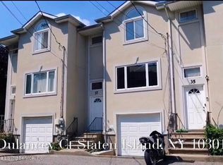 37 Dulancey Ct, Staten Island, NY 10301