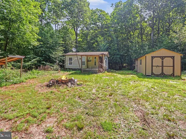 739 Bucks Church Rd, Newport, PA 17074