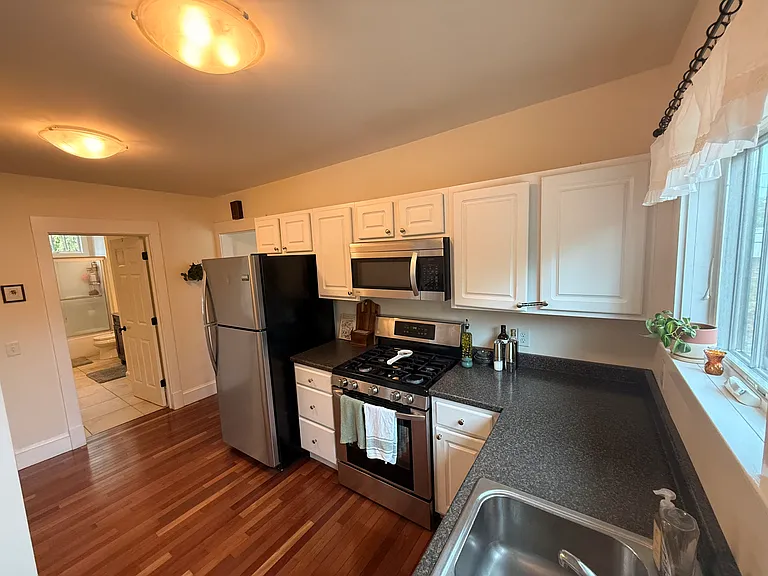 430 Shelburne Rd #3 — Photo 15