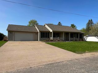 5463 5th St, Hermansville, MI 49847