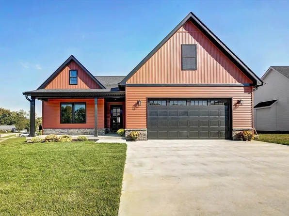 701 E Quinn Raye Ct, Ellettsville, IN 47429