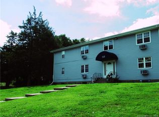113 Horse Pond Rd APT E, Salem, CT 06420