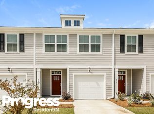 698 Trotters Ln, Moncks Corner, SC 29461