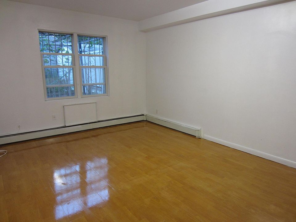 1st image of 4629 161st St #1FL
