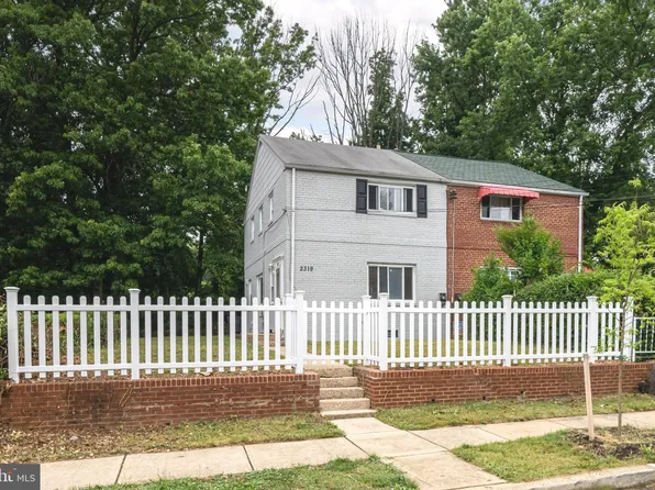 2319 Gaylord Dr, Suitland, MD 20746