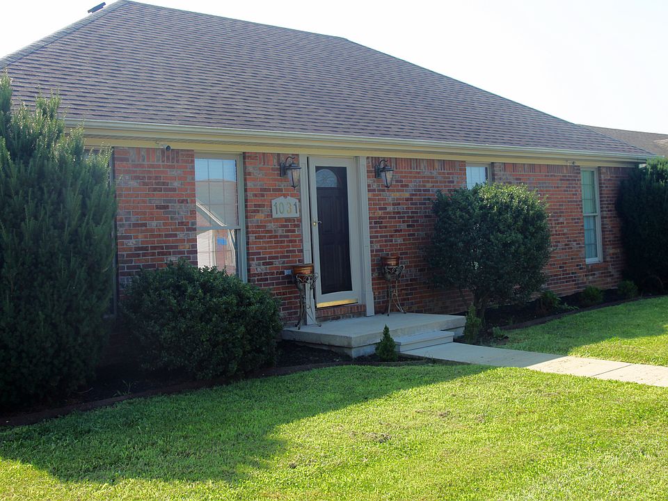 1st image of 1031 Heathcliff Dr