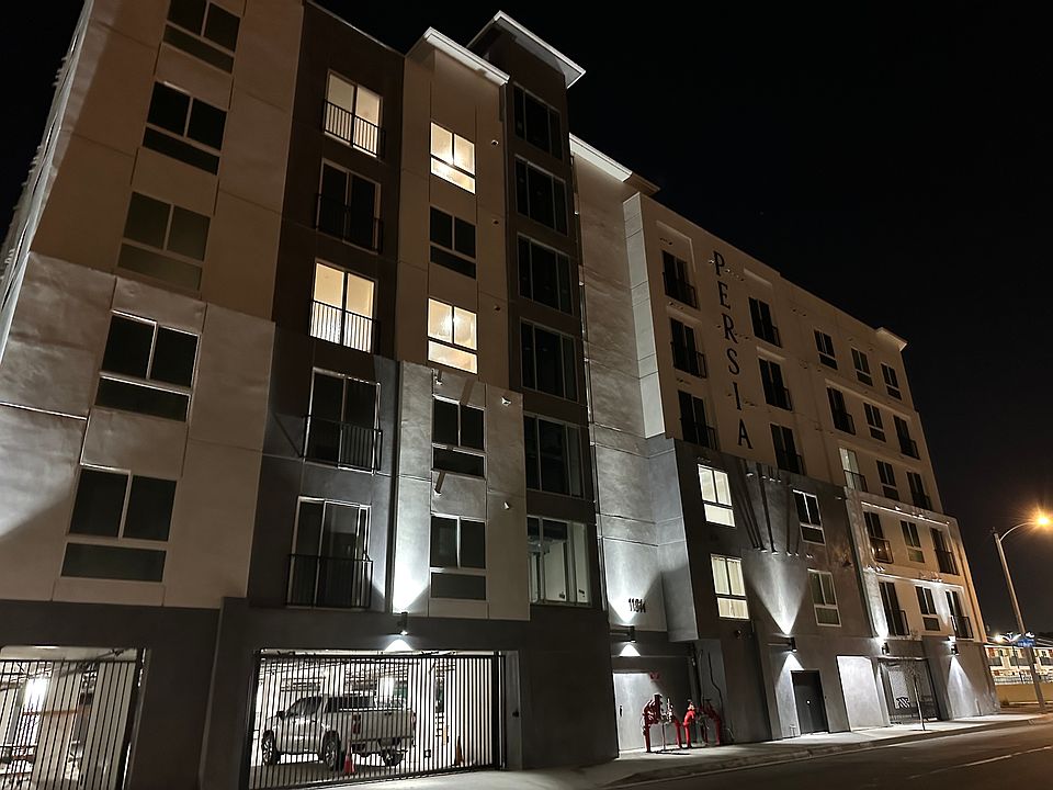 Building Photo 5