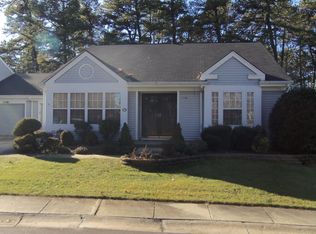 1249 Thornbury Ln #B, Manchester Township, NJ 08759
