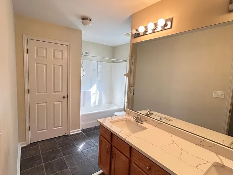 1372 Island Town Dr — Photo 21