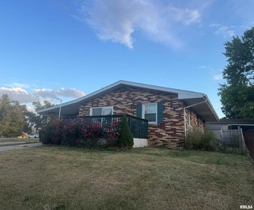 1140 E Myrtle St, Canton, IL, 61520