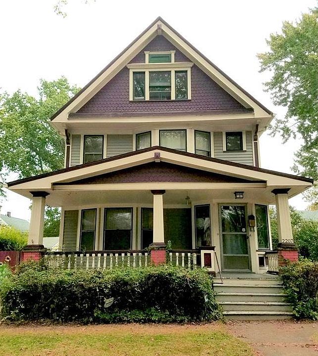 1st image of 2207 West Blvd