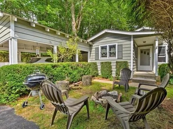 21 Rolling Acres Dr, Highlands, NC 28741