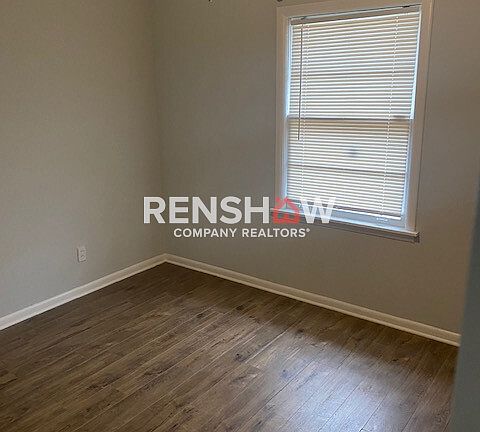 4th image of 1749 Dorrie Ln