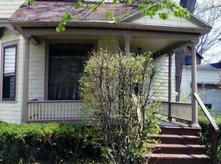 1113 Oak St, Kalamazoo, MI 49008