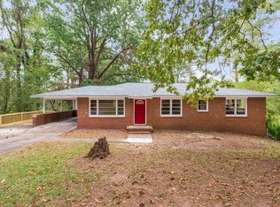 417 Shamrock Ave, Weaver, AL 36277