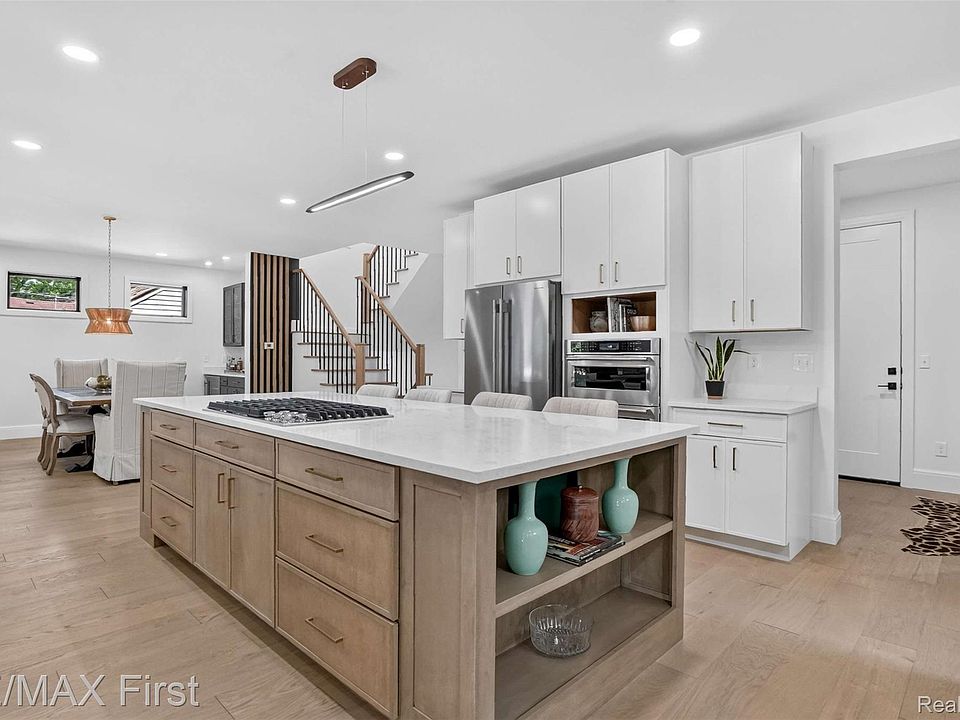 1037 Butternut Ave, photo 23