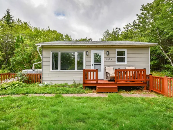 2324 Beaver Bank Rd, Beaver Bank, NS B4G 1E5