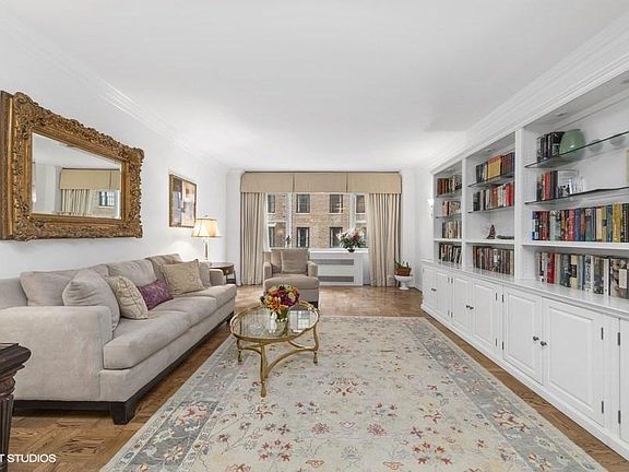 2nd image of 16 Sutton Pl APT 13A