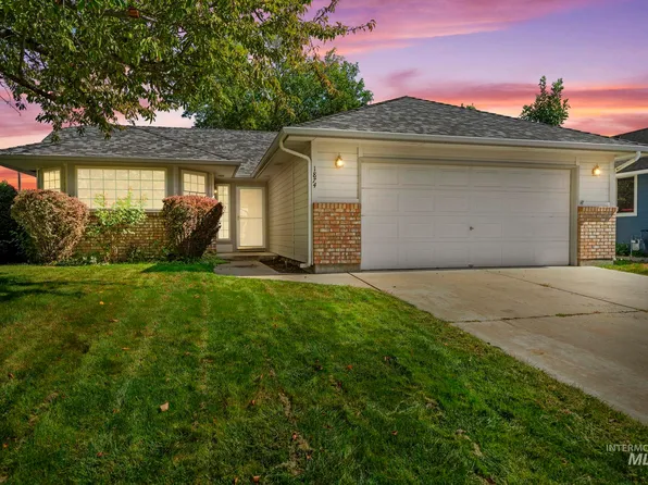 1874 N Pilgrim Ave, Boise, ID 83704