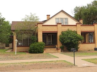 711 Denver St, Plainview, TX 79072