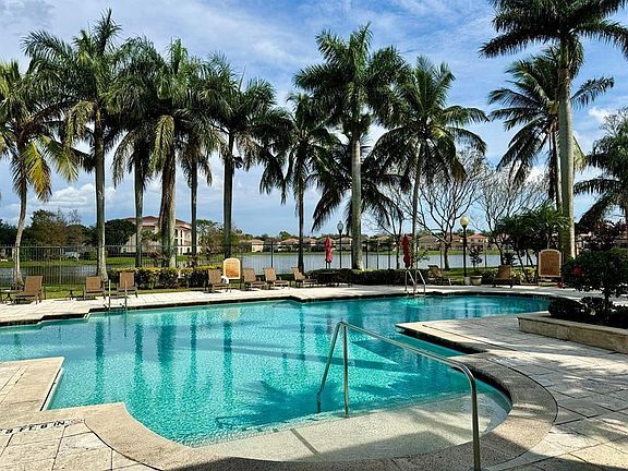 2nd image of 4101 San Marino Boulevard #108