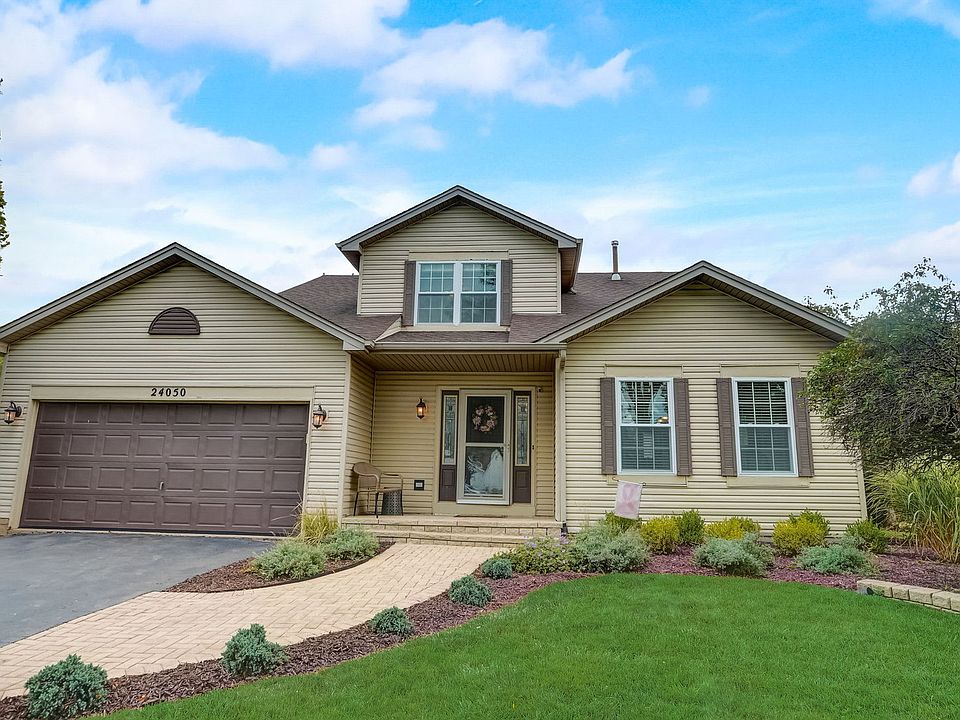 1st image of 24050 Water Lily Ct