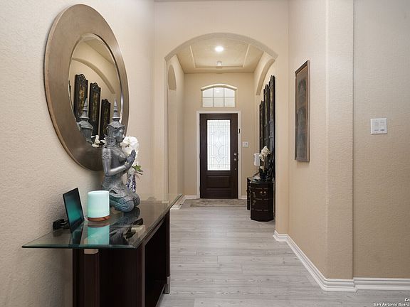 4th image of 265 FERNWOOD DR
