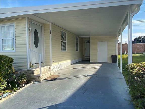 3rd image of 94 Red Oak Dr