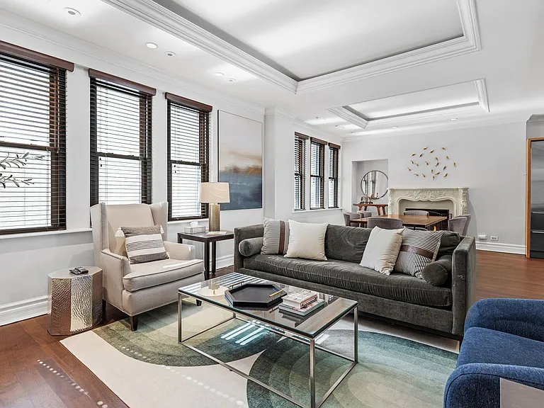 The Walton Residence — Photo 101