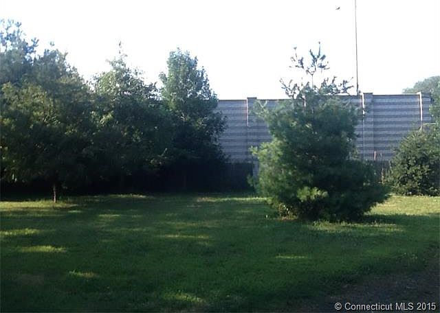2nd image of 34 6th St
