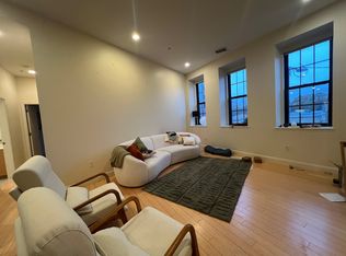 490 Harrison Ave APT 204, Boston, MA 02118