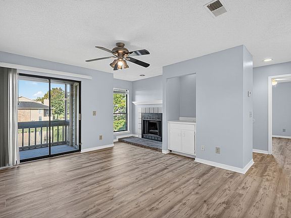 5th image of 10200 Belle Rive Blvd APT 212