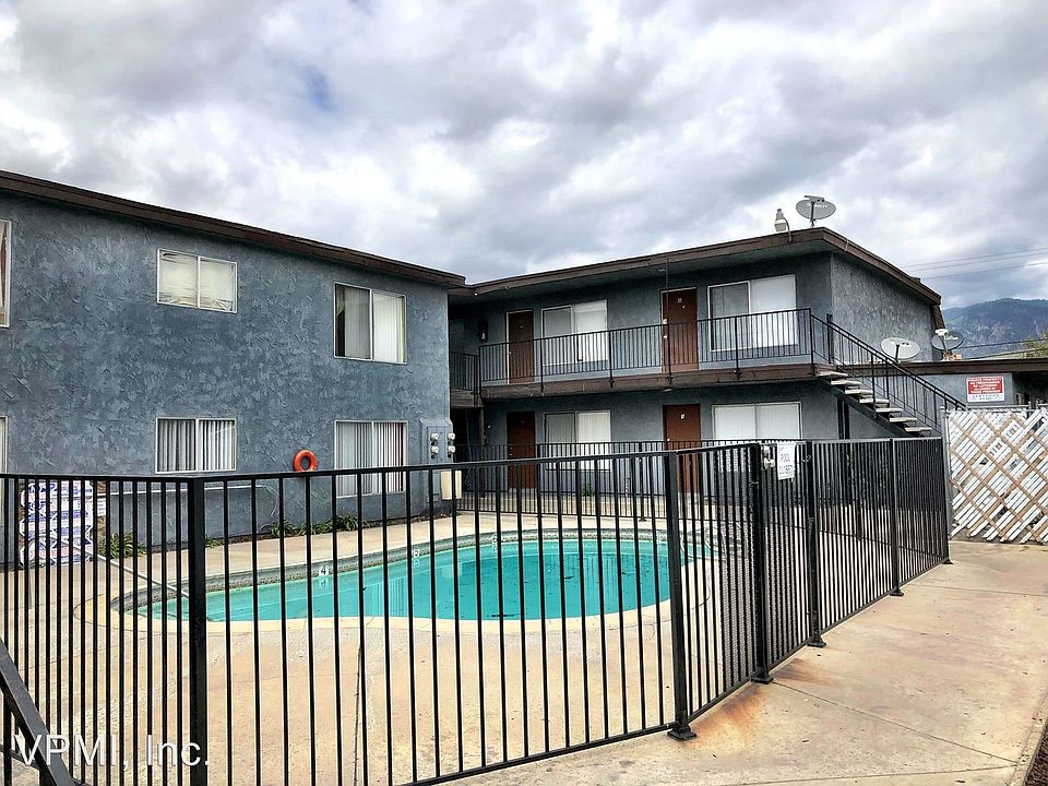 1st image of 1483 E Lynwood Dr APT 11