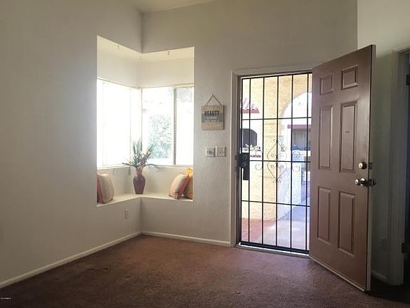 5th image of 5136 E Evergreen St Unit 1094