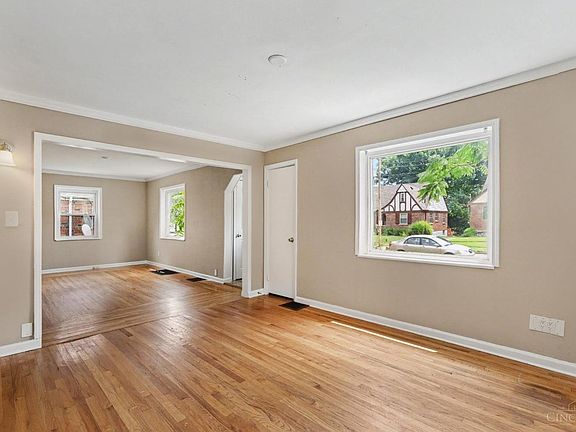 3rd image of 4306 Homelawn Ave