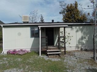 14886 Valley Vista Dr, Redding, CA 96003
