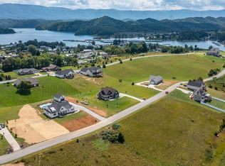 134 Lake View Estates Dr, Bristol, TN 37620