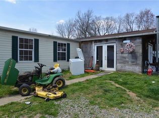 3037 Tunnelton Rd, Clarksburg, PA 15725